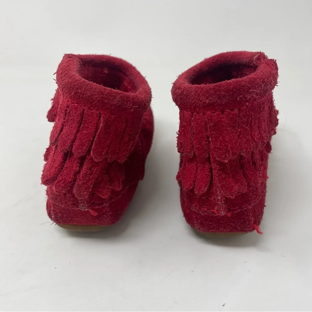 Minnetonka Fringe Moccasin Booties Size 6 Raspberry Red - Picture 2 of 8